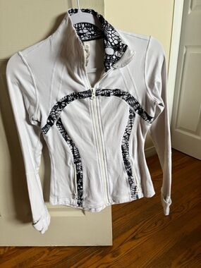 LIMITED EDITION 
lululemon athletica White Define jacket with Black Pattern